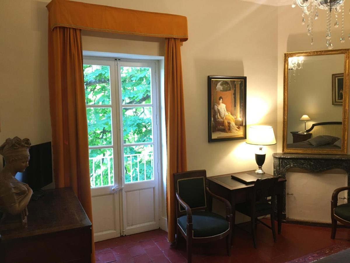 Hotel Domaine de Saint Charles à Les Plans Extérieur photo